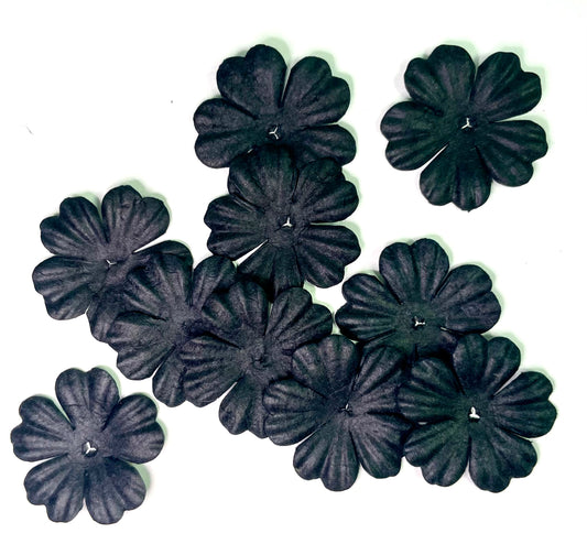 Bazzill Basics Paper - Mini Paper Flowers - Primula Raven